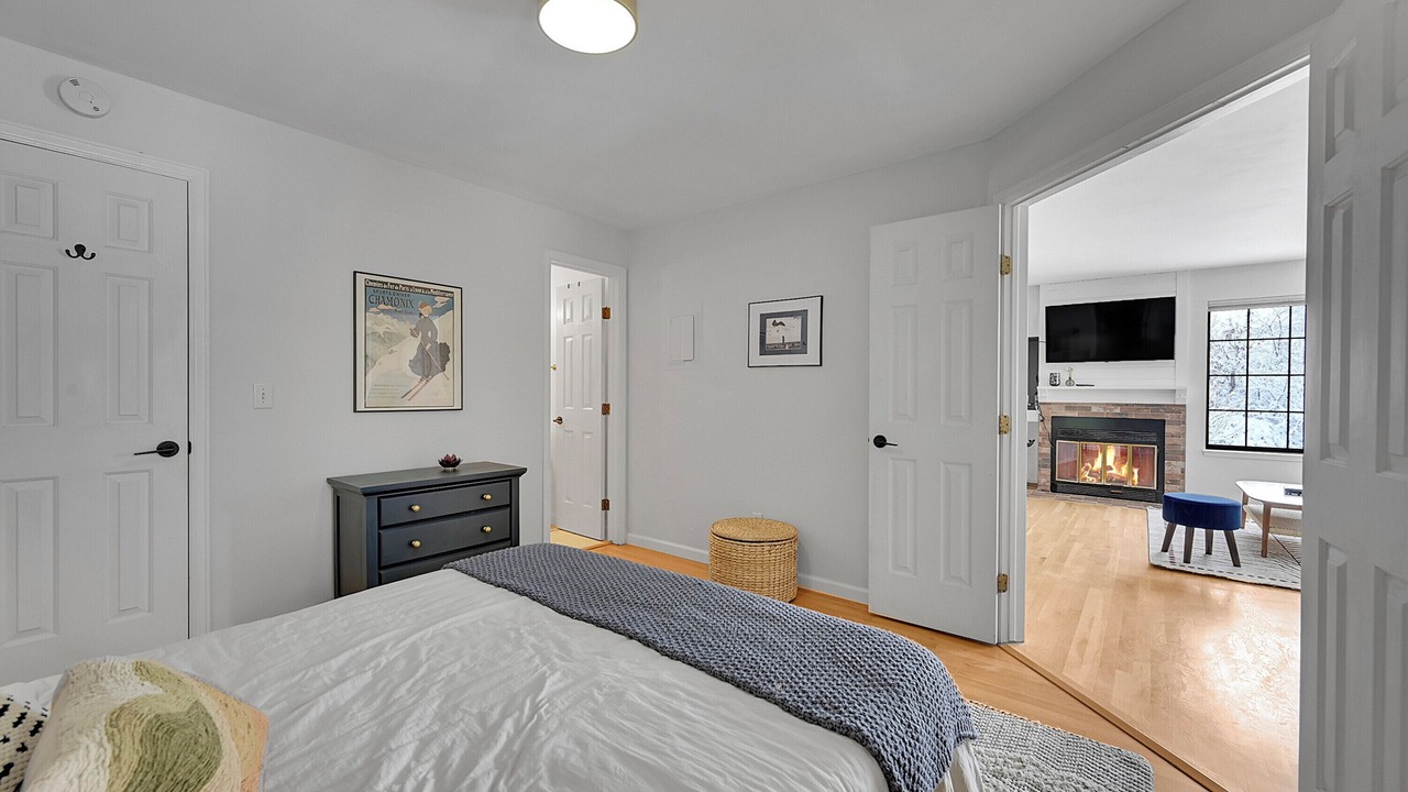 Photo of Bedroom in Gunbarrel