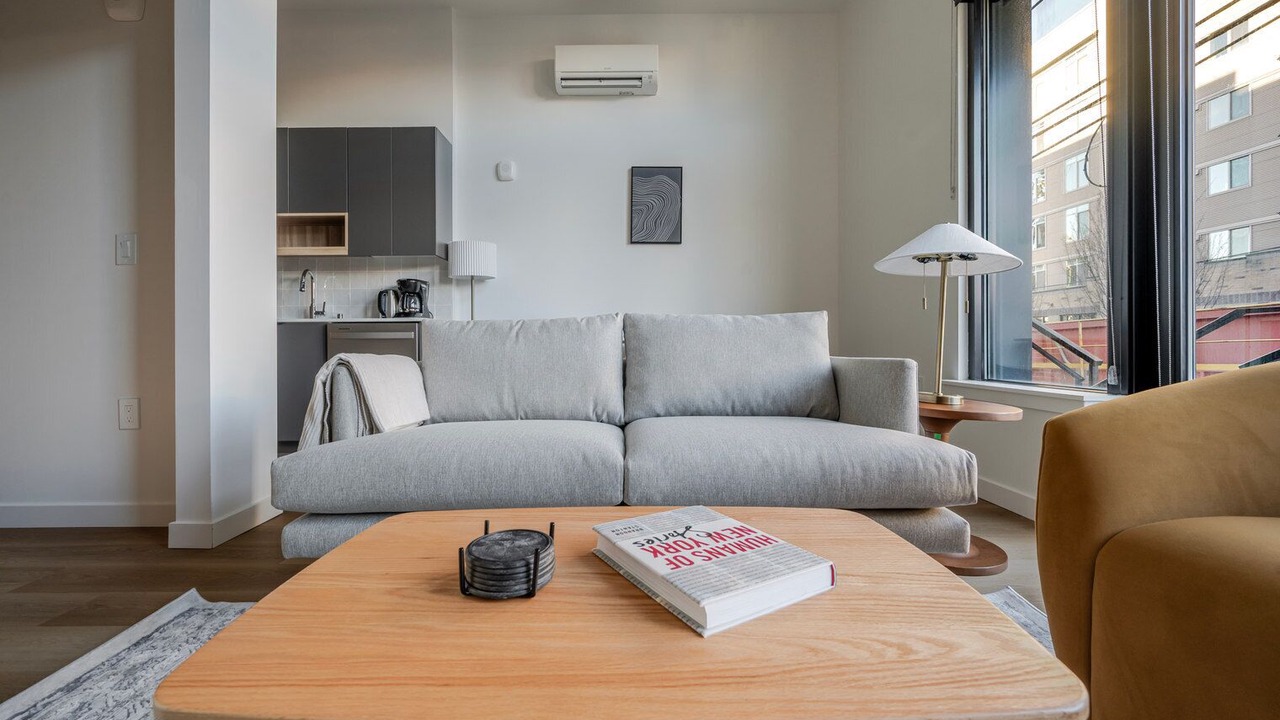 Photo of Livingroom in Old Ballard