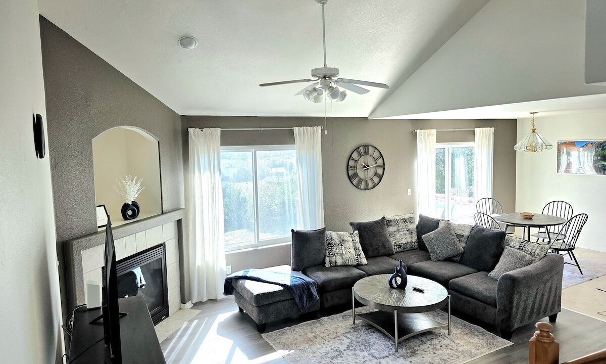 Photo of Livingroom in Fountain