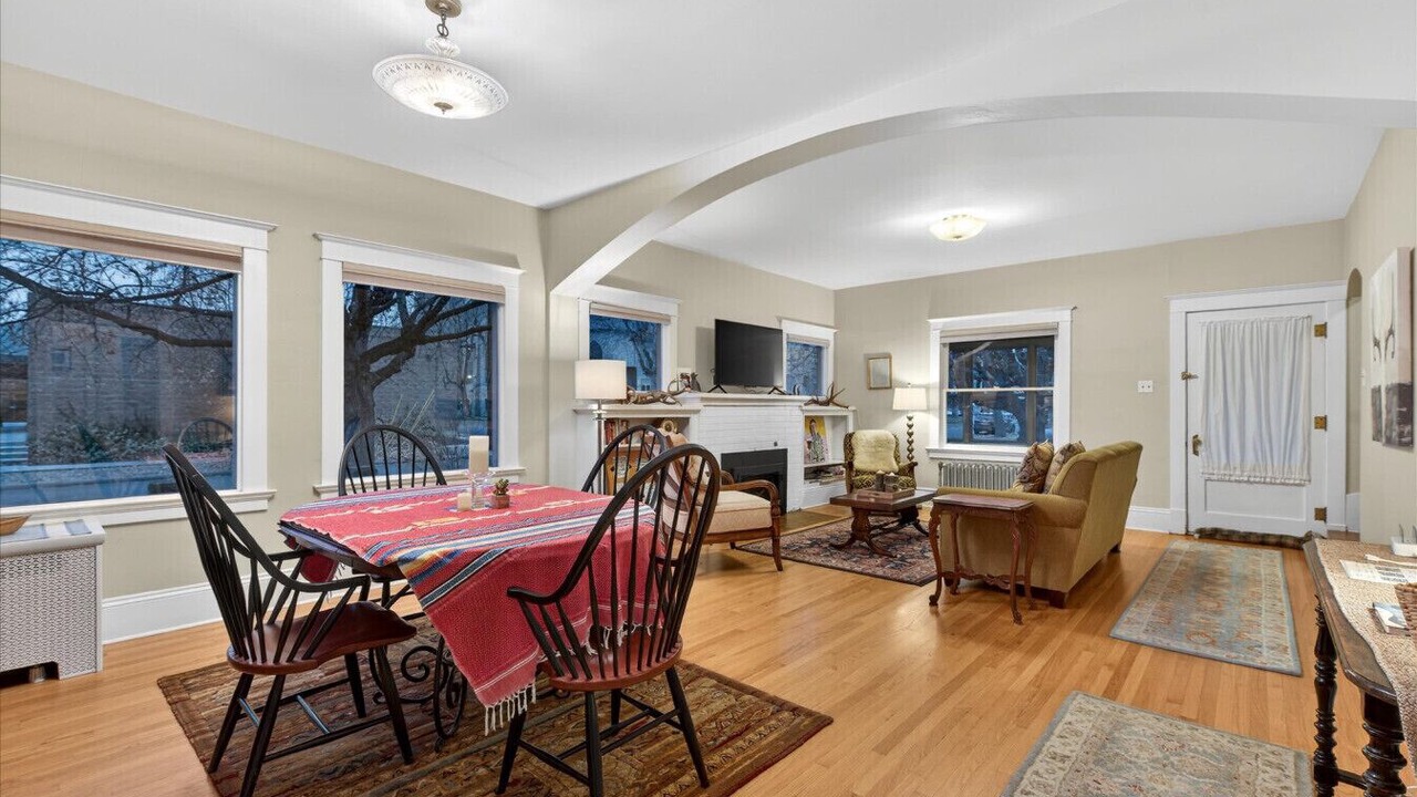 Photo of Livingroom in Baker City