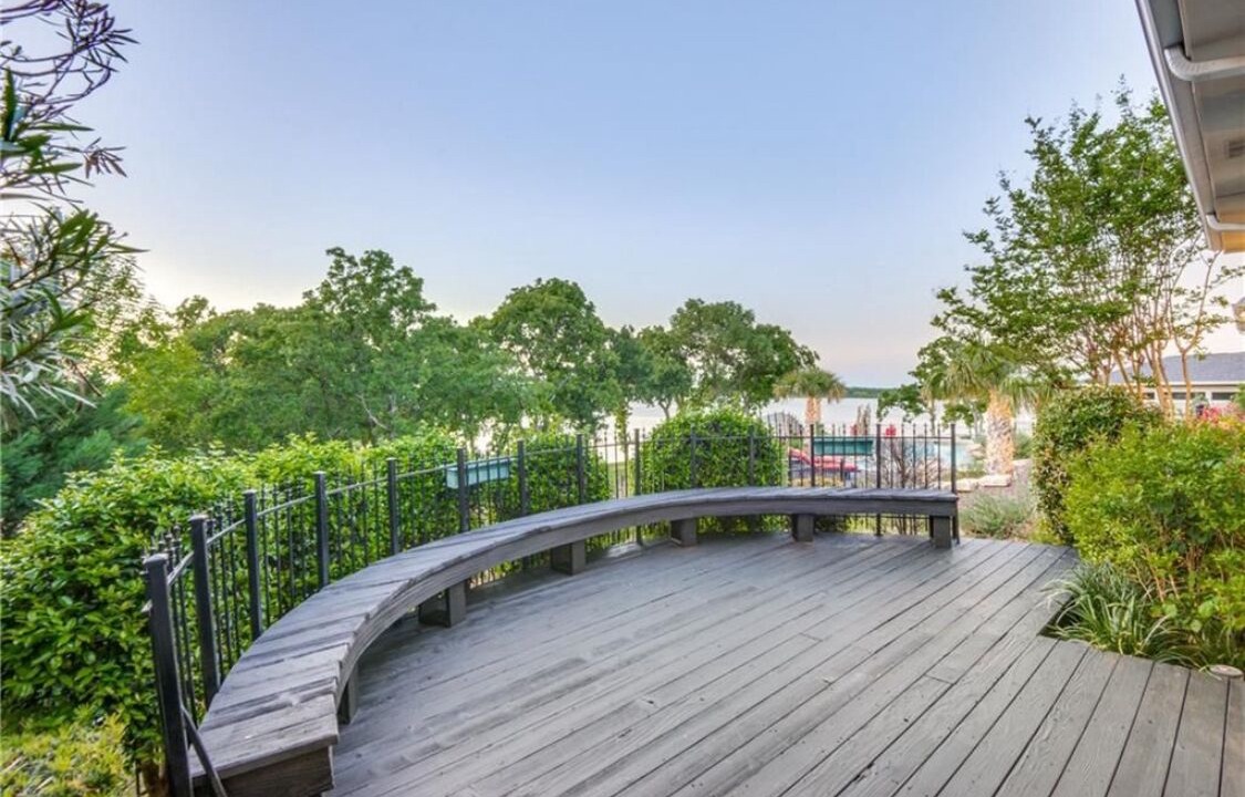 Photo of Patio Balcony in Highland Village