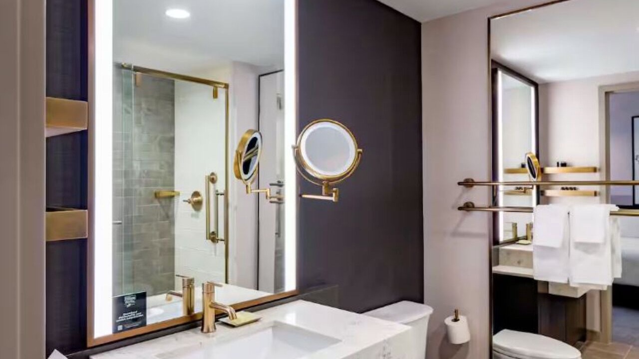 Photo of Bathroom in Downtown Des Moines