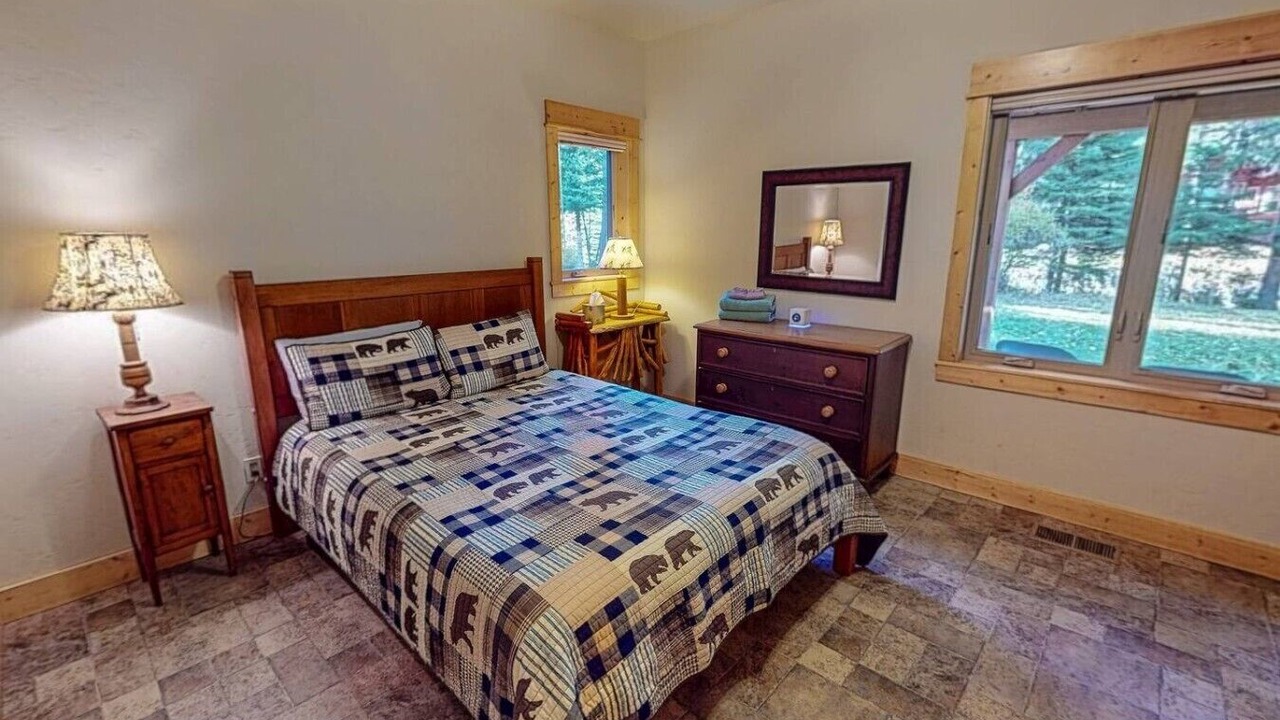 Photo of Bedroom in Joseph