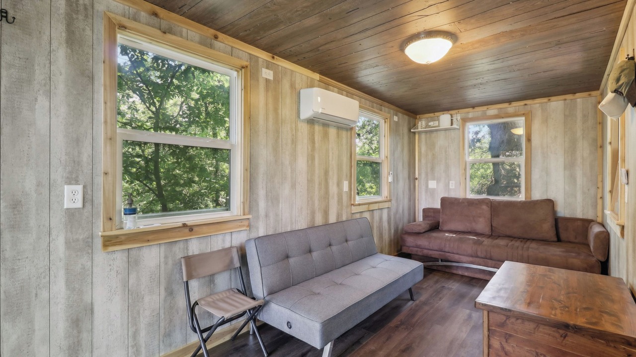 Photo of Livingroom in Fairport