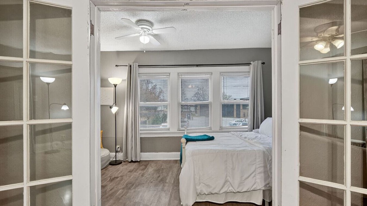 Photo of Bedroom in Des Moines