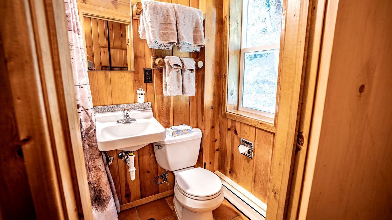 Photo of Bathroom in Evergreen