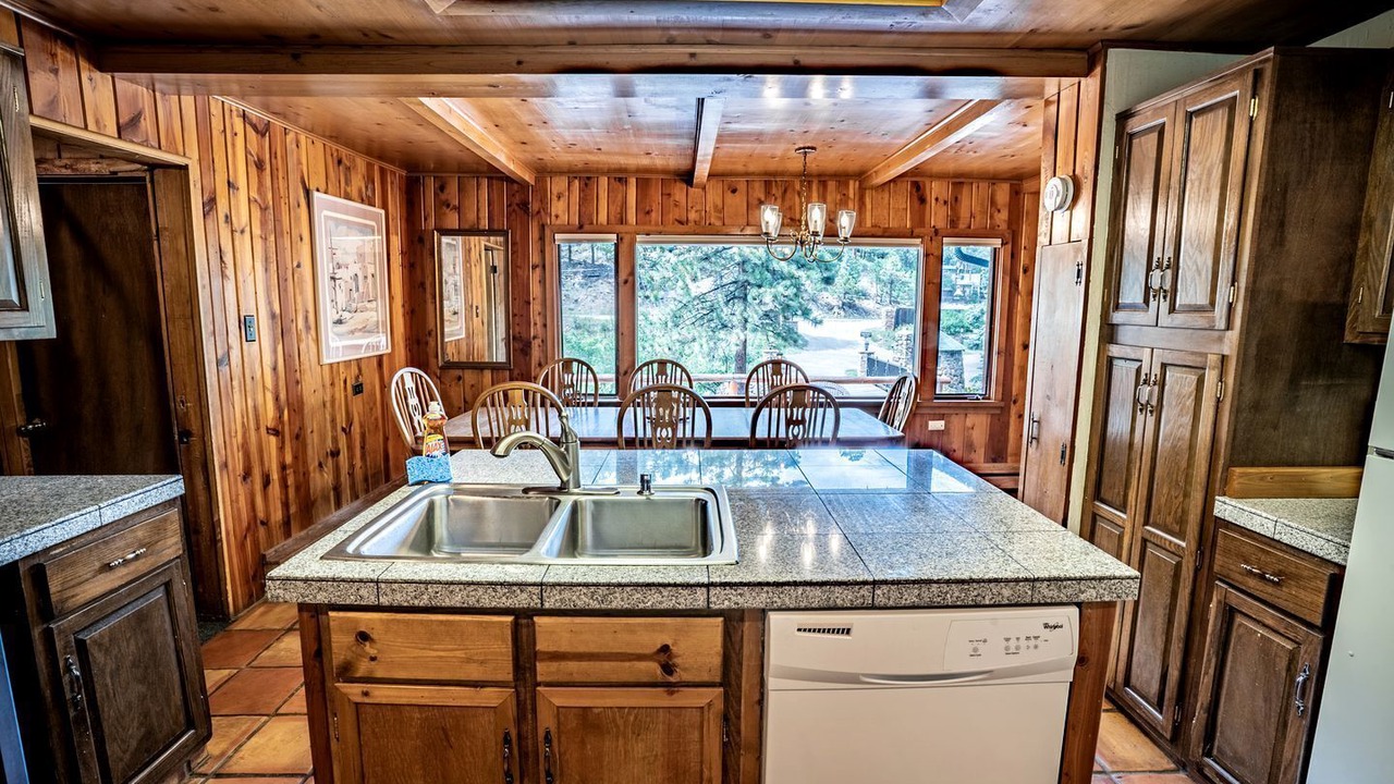 Photo of Kitchen in Evergreen