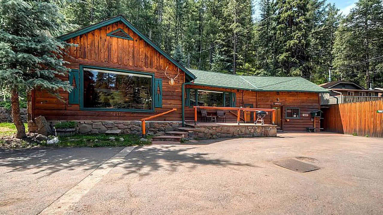 Photo of Outdoor in Evergreen