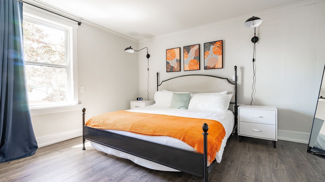 Photo of Bedroom in Arbor Heights