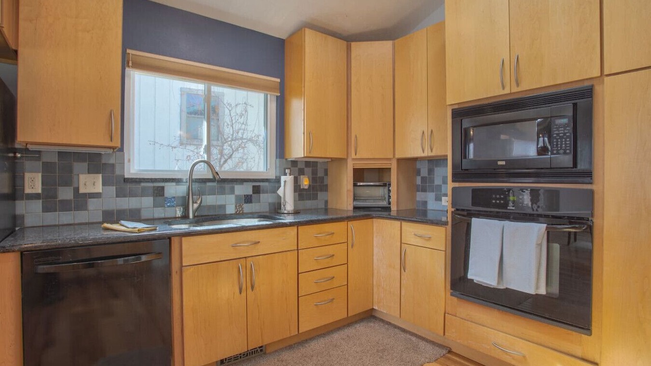Photo of Kitchen in Keewayden