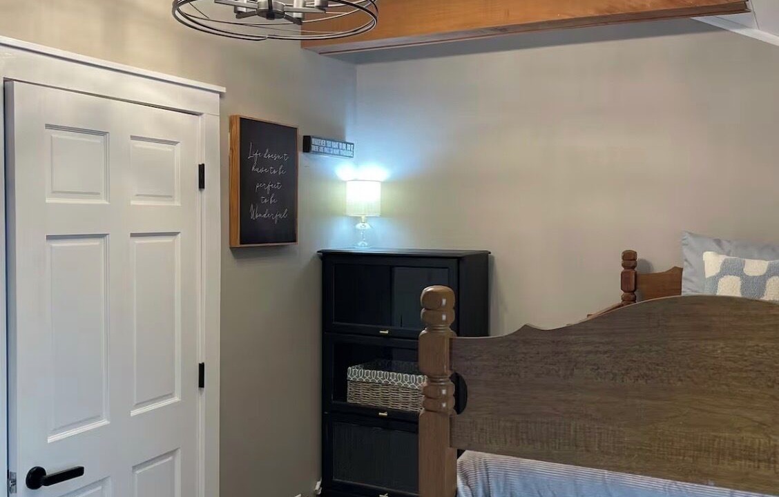 Photo of Bedroom in Adair