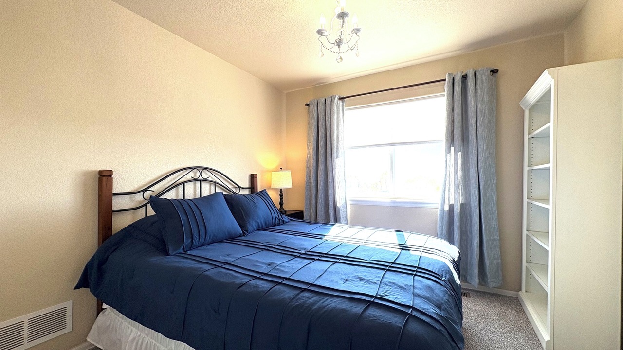 Photo of Bedroom in Peyton