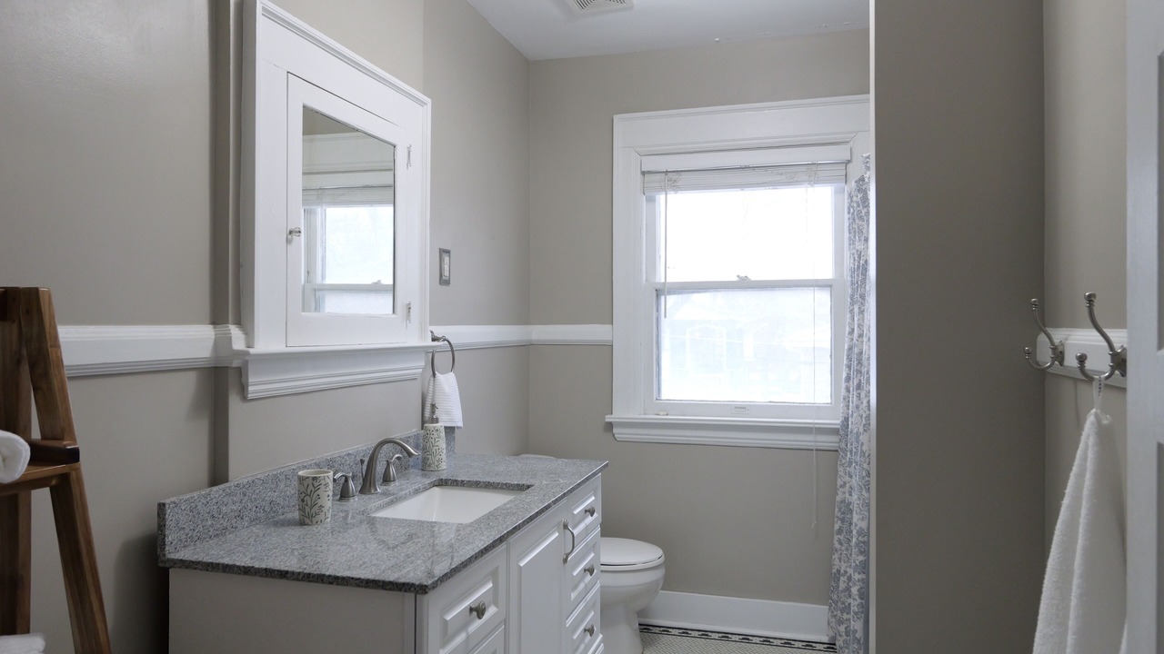 Photo of Bathroom in Near South