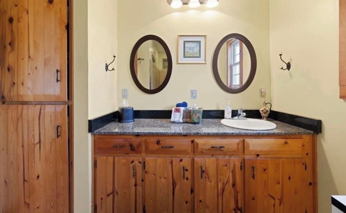 Photo of Bathroom in Guthrie