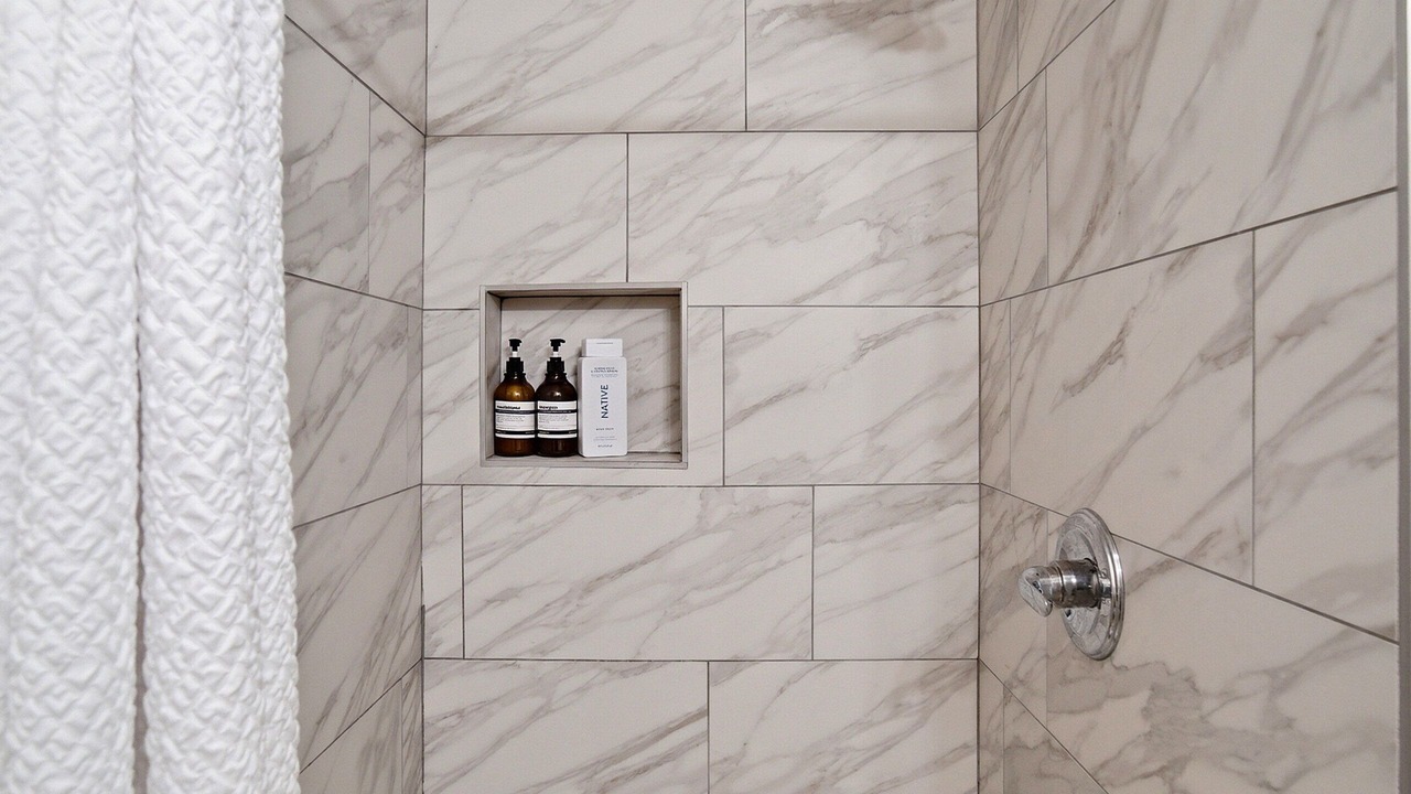 Photo of Bathroom in Garden City