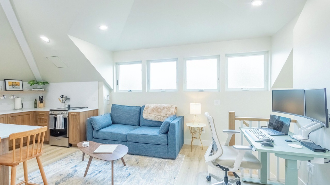 Photo of Livingroom in Sunnyside