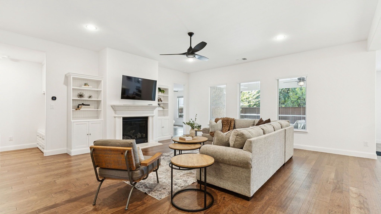 Photo of Livingroom in Hurst