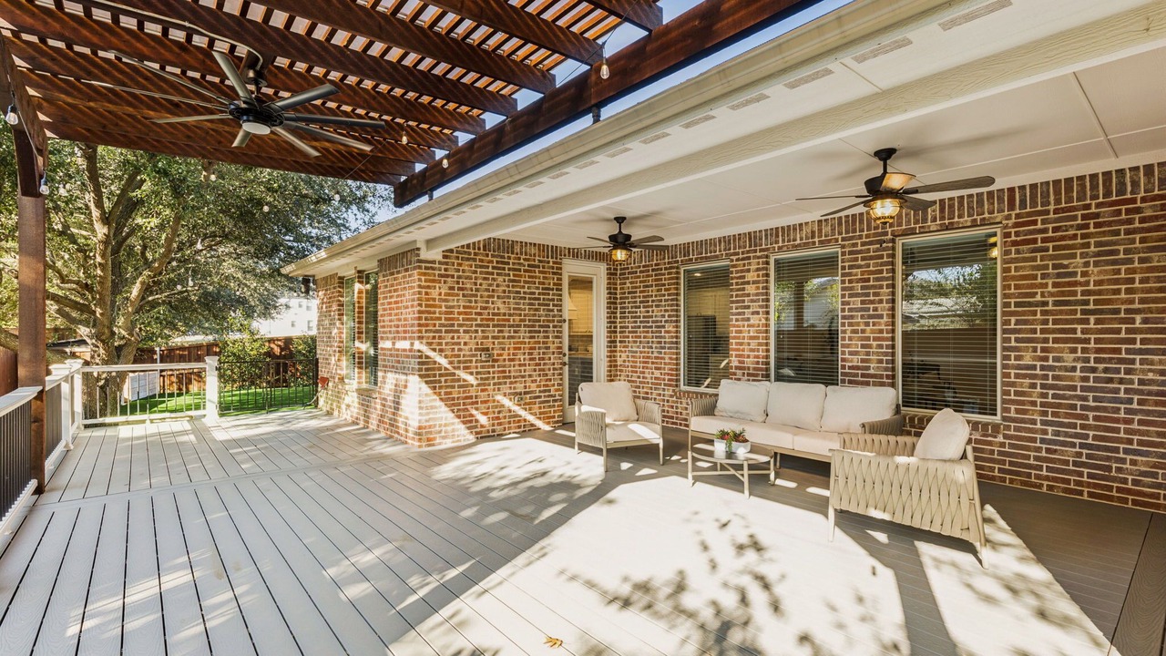 Photo of Patio Balcony in Hurst
