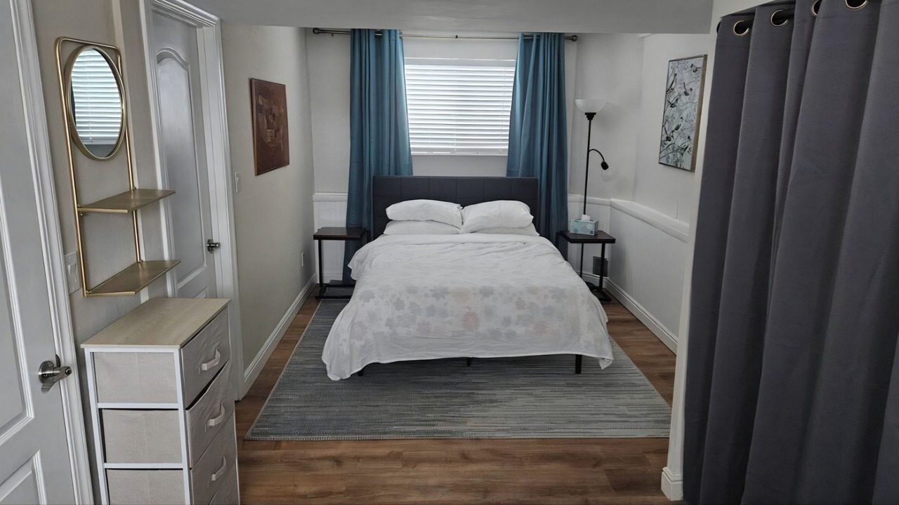 Photo of Bedroom in Sloan Lake