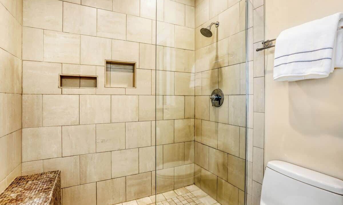 Photo of Bathroom in Old North Boulder