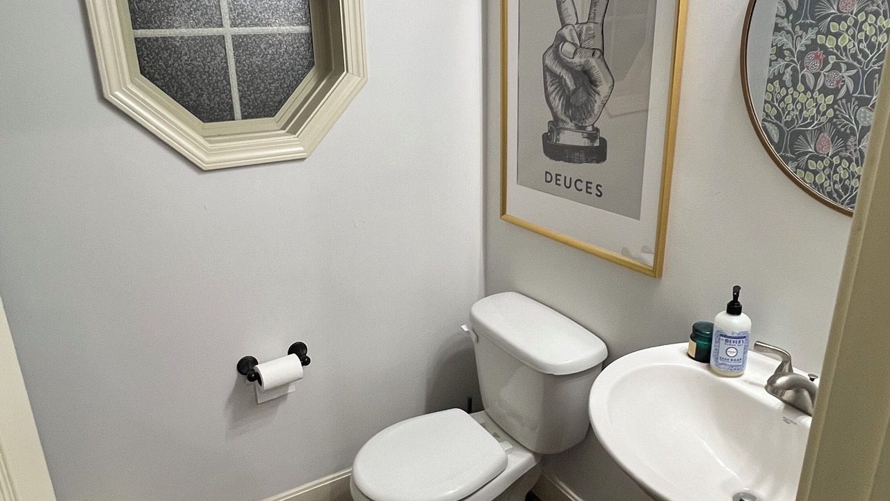 Photo of Bathroom in Gashland