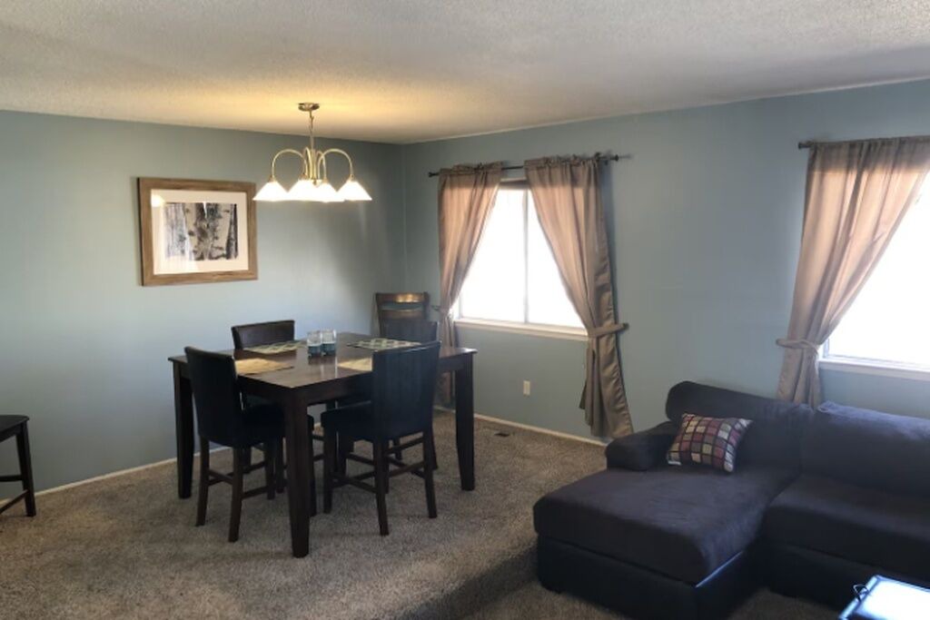 Photo of Livingroom in Osuna Park Inc