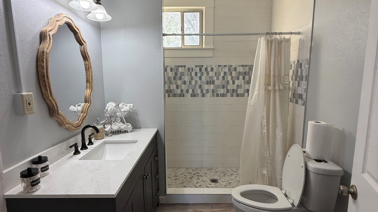 Photo of Bathroom in Roswell