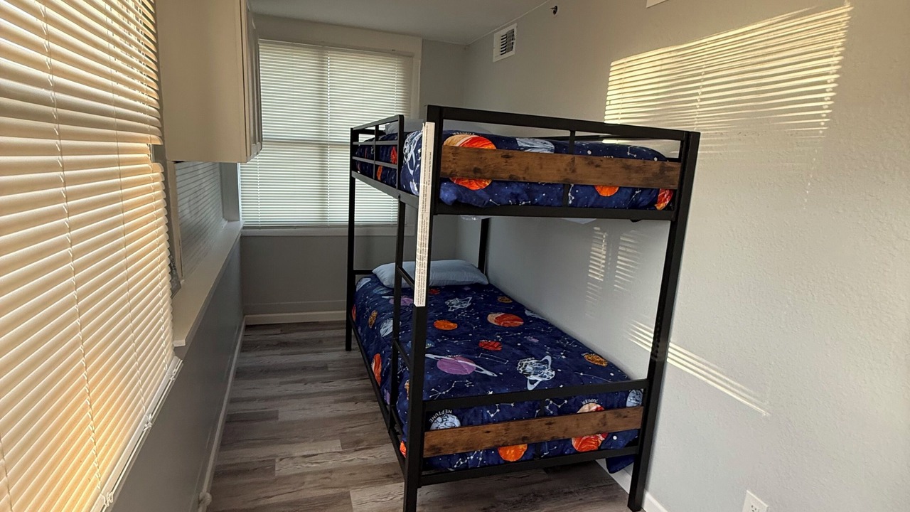 Photo of Bedroom in Roswell