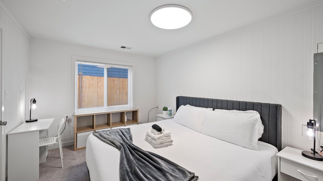 Photo of Bedroom in Highline