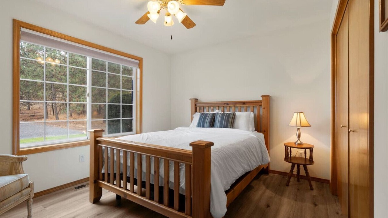 Photo of Bedroom in Davenport