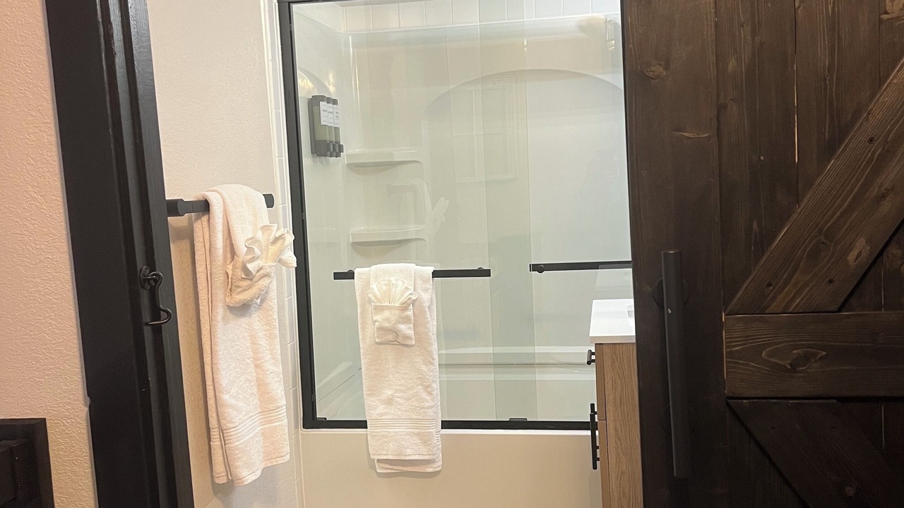 Photo of Bathroom in Eufaula