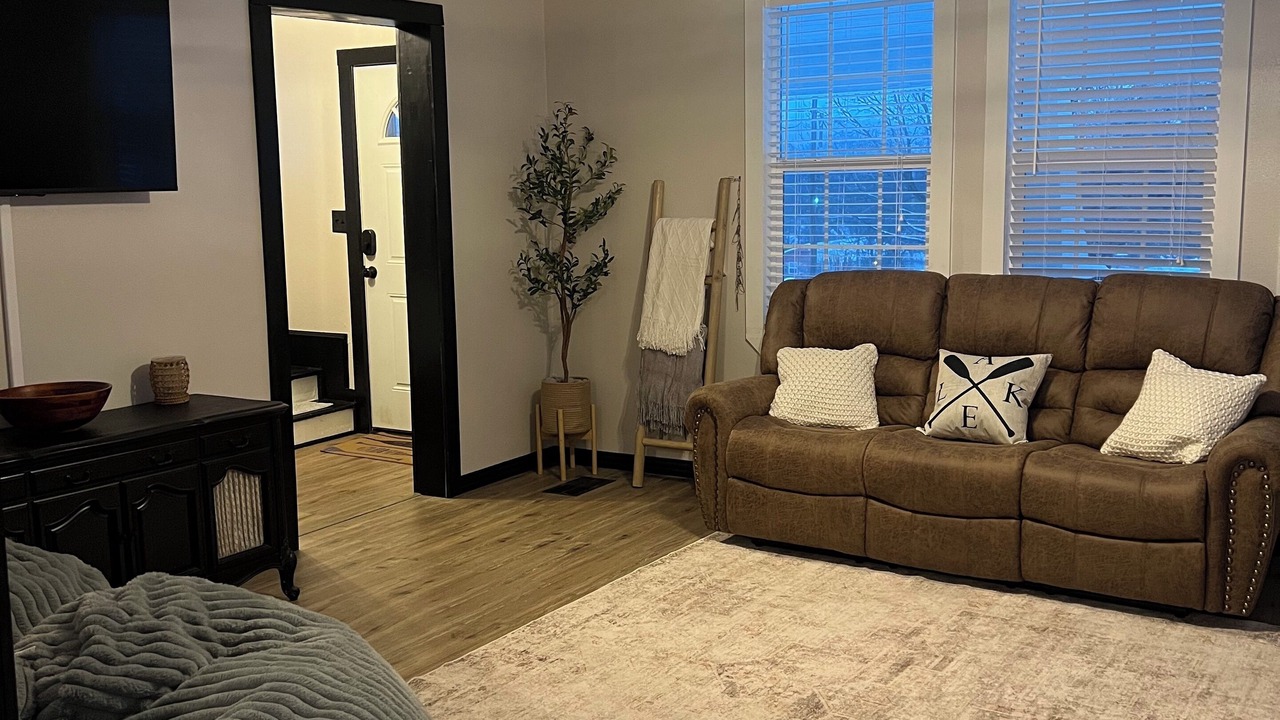 Photo of Livingroom in Eufaula