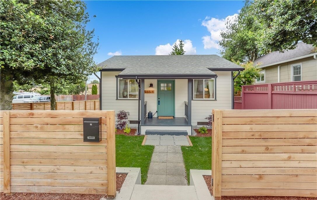 Photo of Outdoor in Highland Park