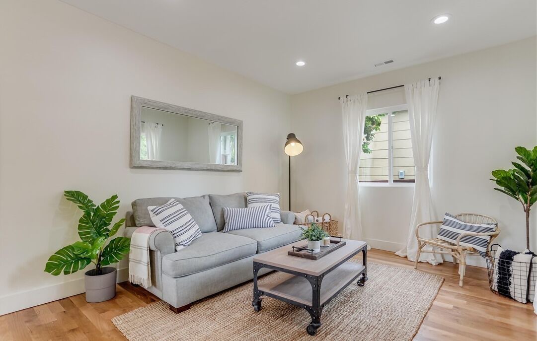 Photo of Livingroom in Highland Park