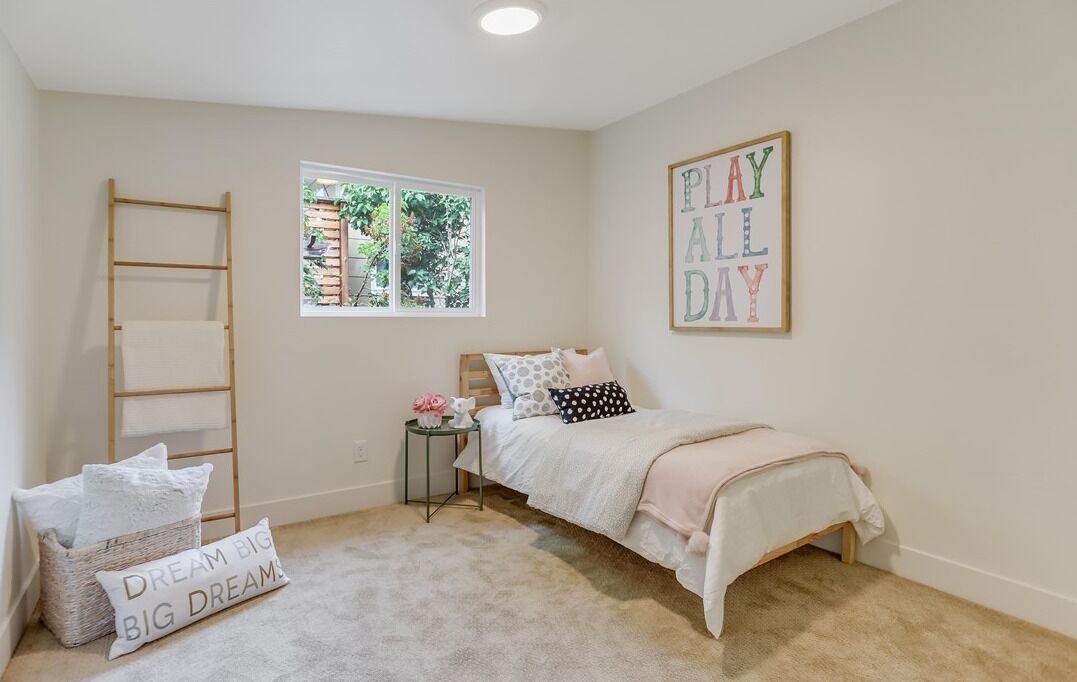 Photo of Bedroom in Highland Park