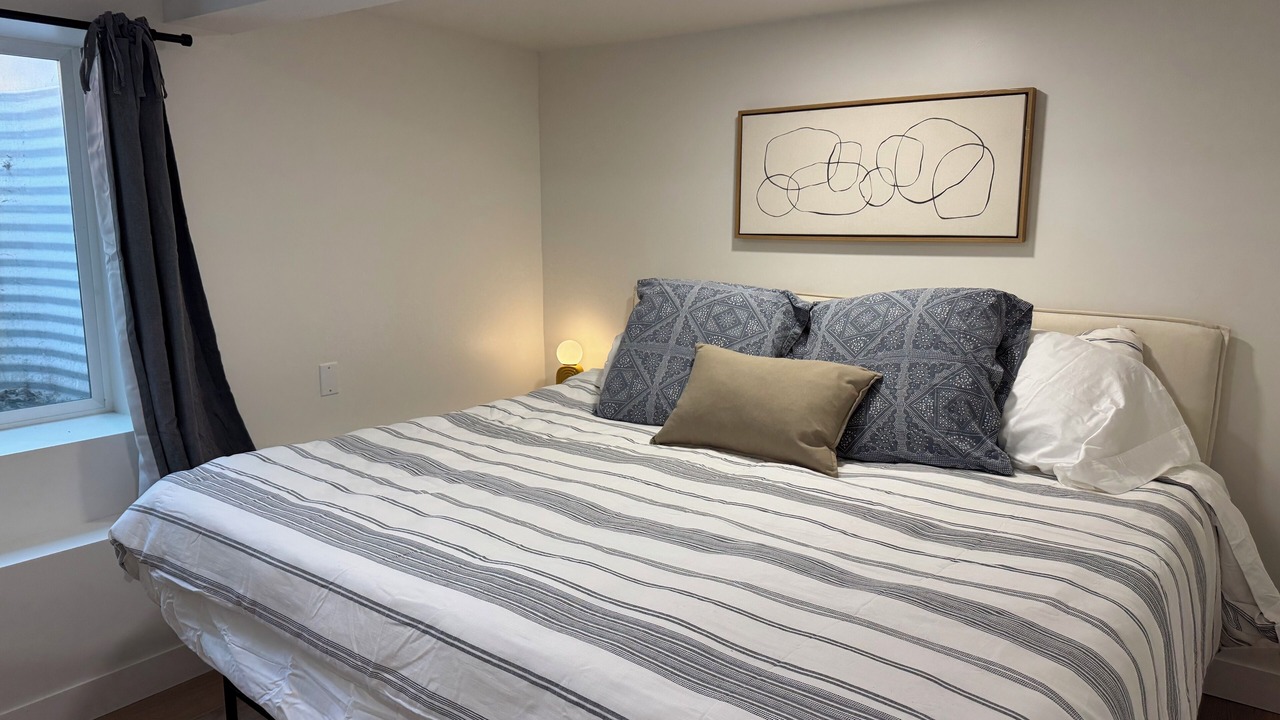 Photo of Bedroom in Highland Park