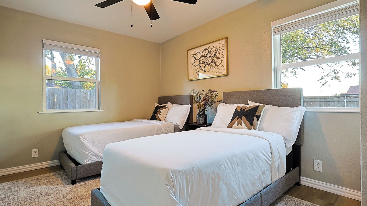 Photo of Bedroom in Farmers Branch
