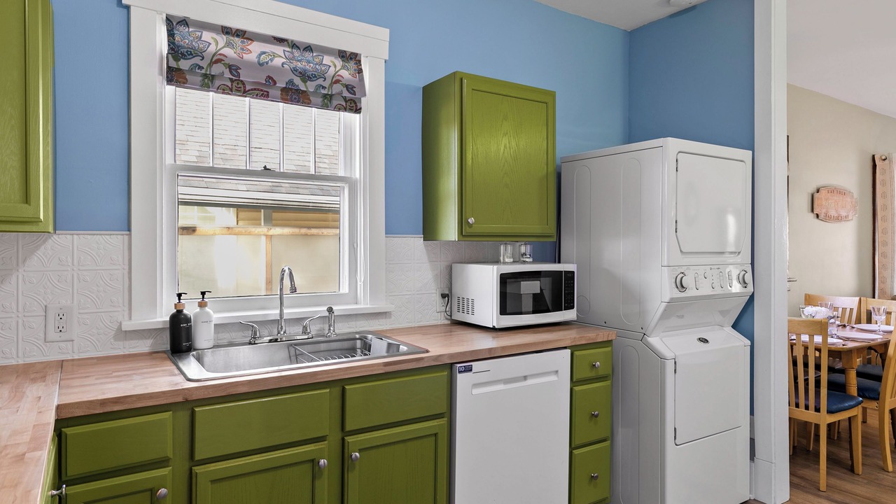Photo of Kitchen in Near South