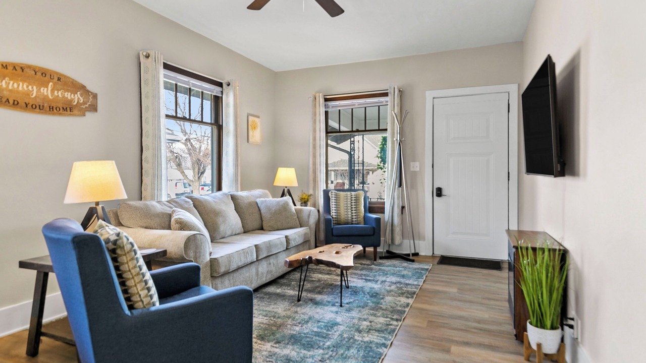 Photo of Livingroom in Near South