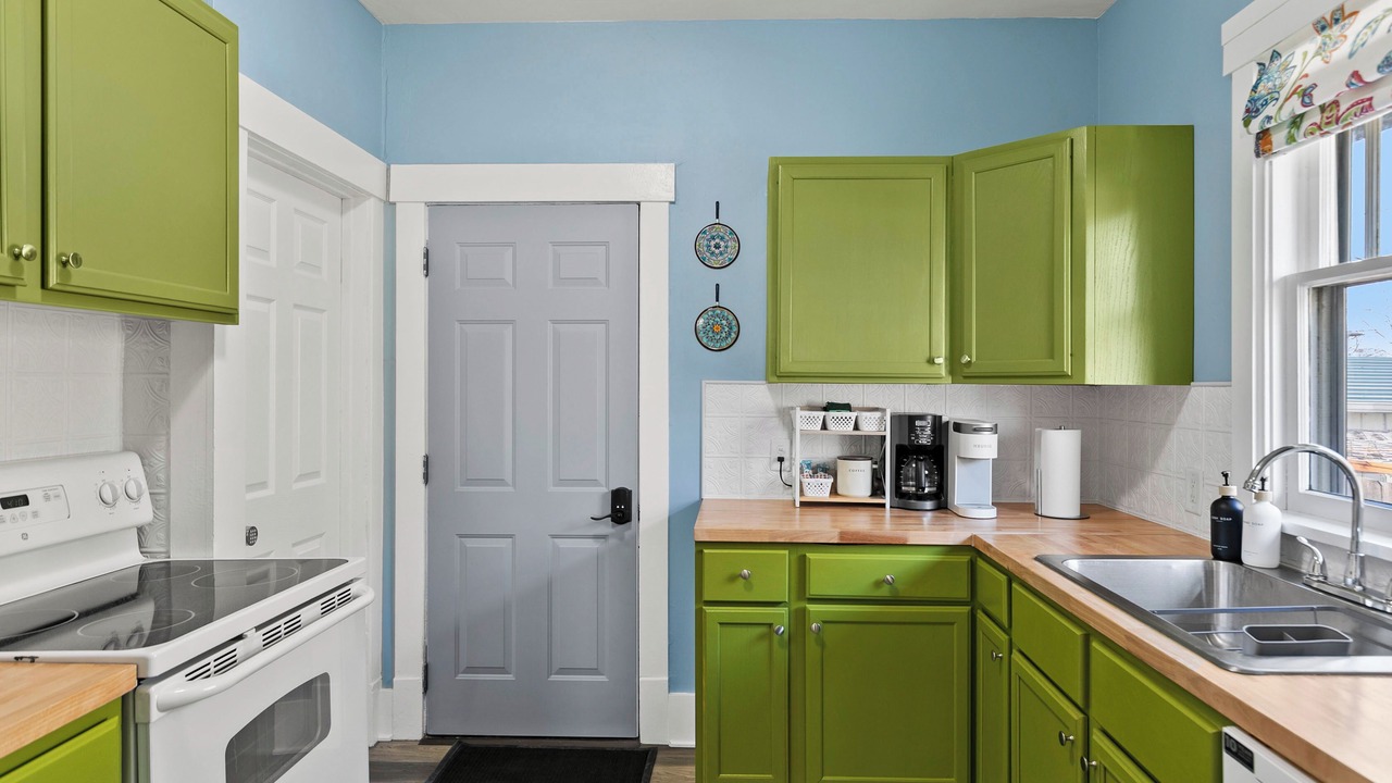 Photo of Kitchen in Near South