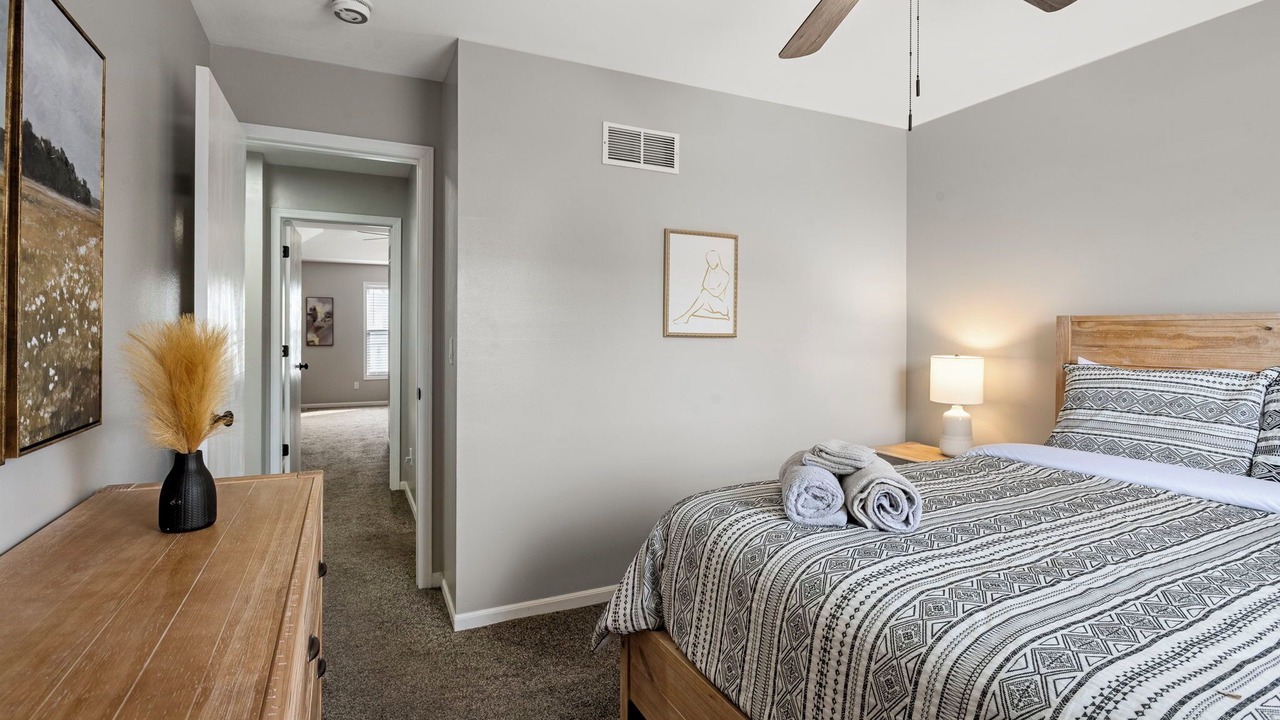 Photo of Bedroom in Lawrence