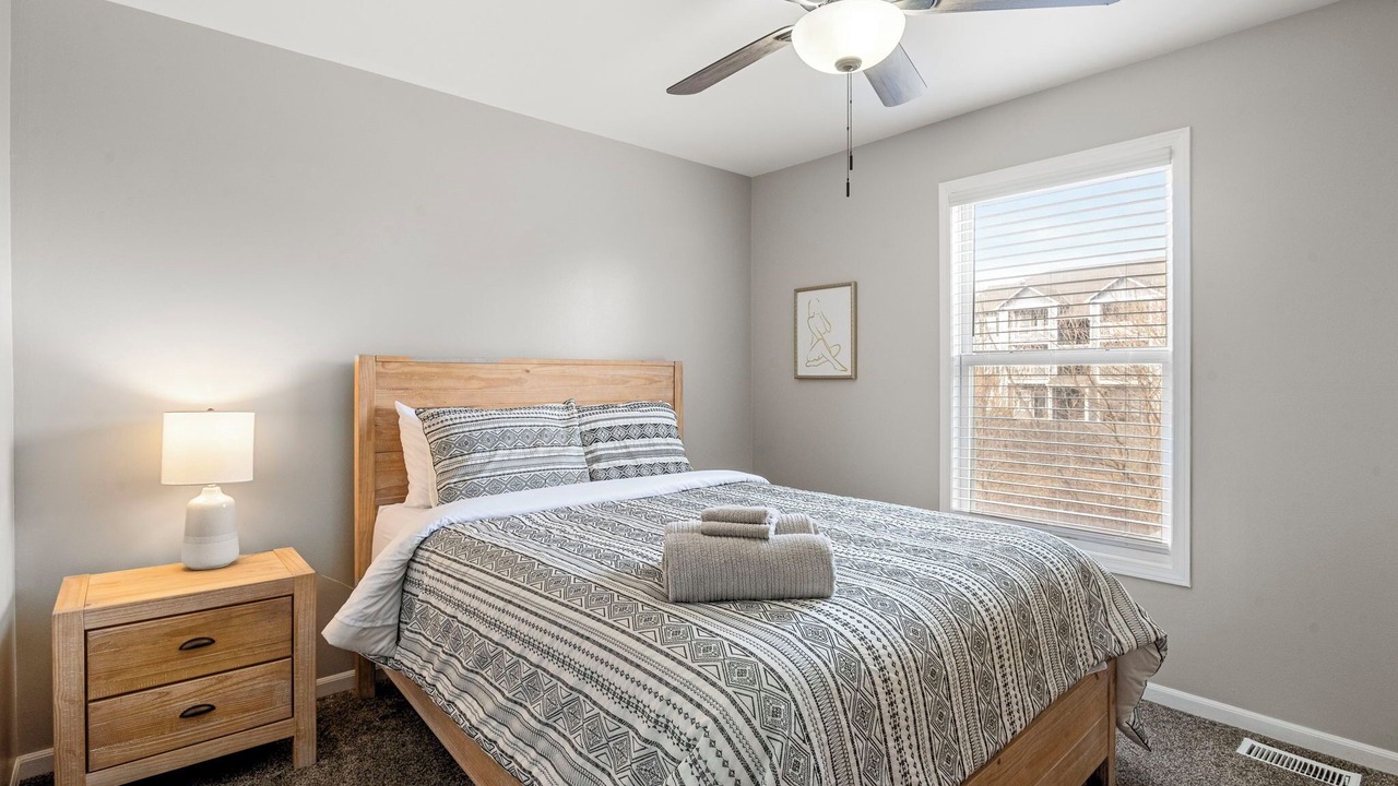 Photo of Bedroom in Lawrence