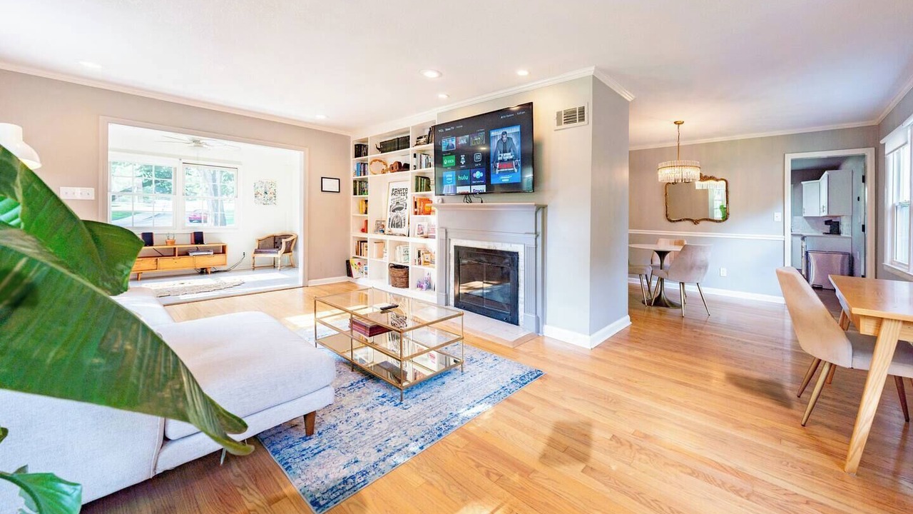 Photo of Livingroom in Roeland Park