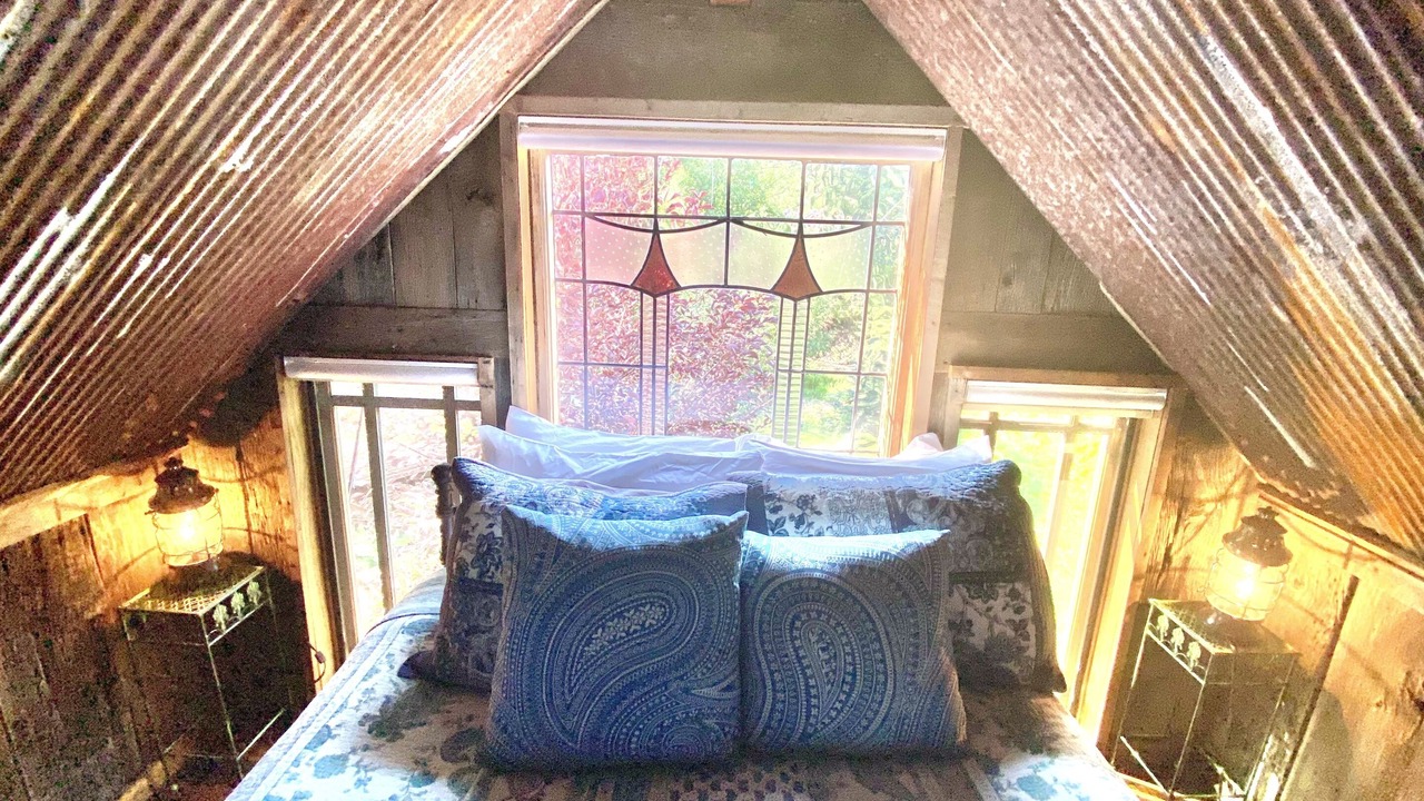 Photo of Bedroom in Evergreen