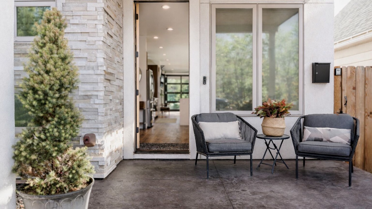 Photo of Patio Balcony in Sunnyside