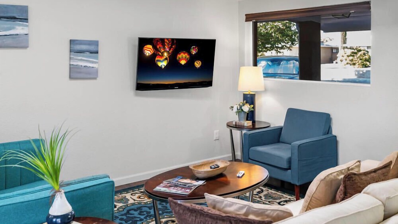 Photo of Livingroom in Northeast Heights