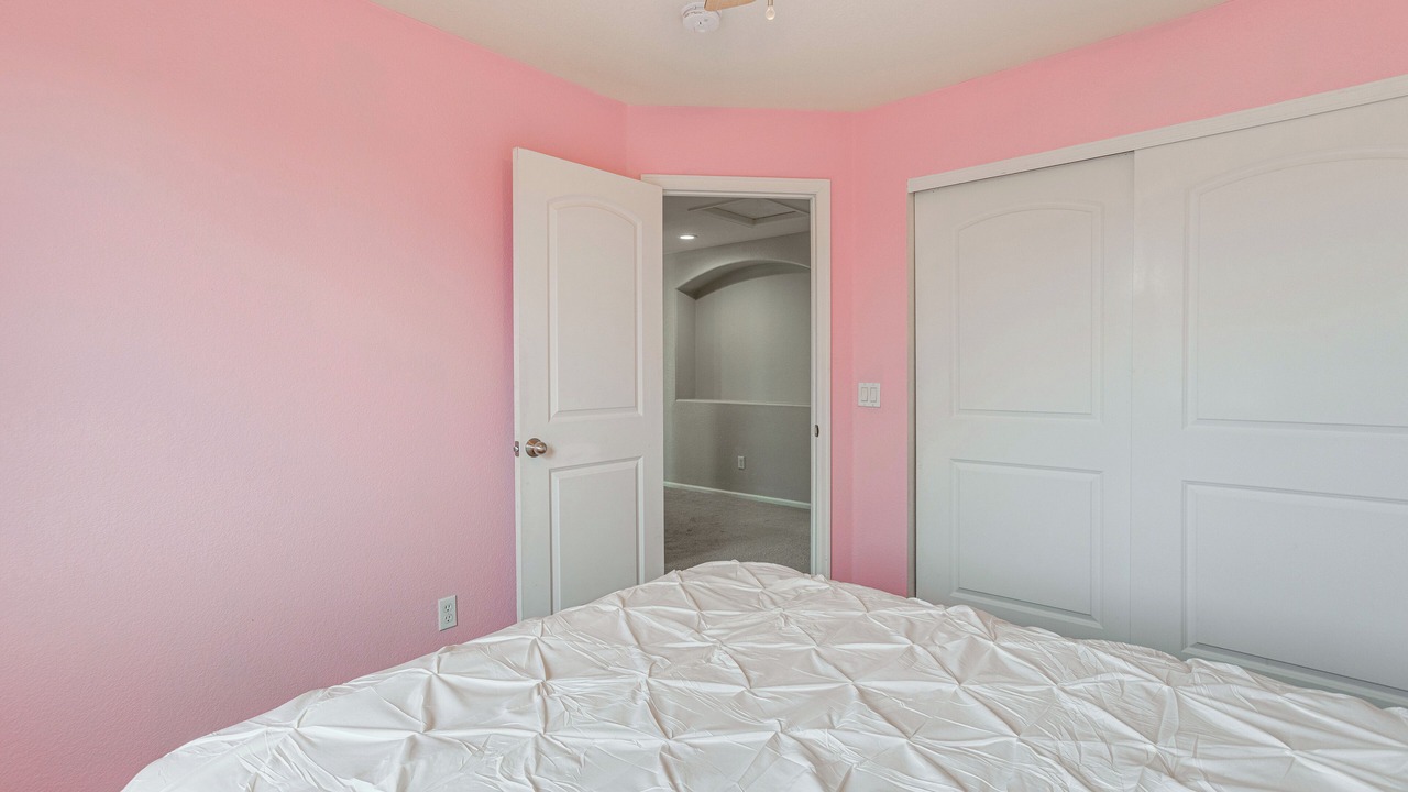 Photo of Bedroom in Aurora
