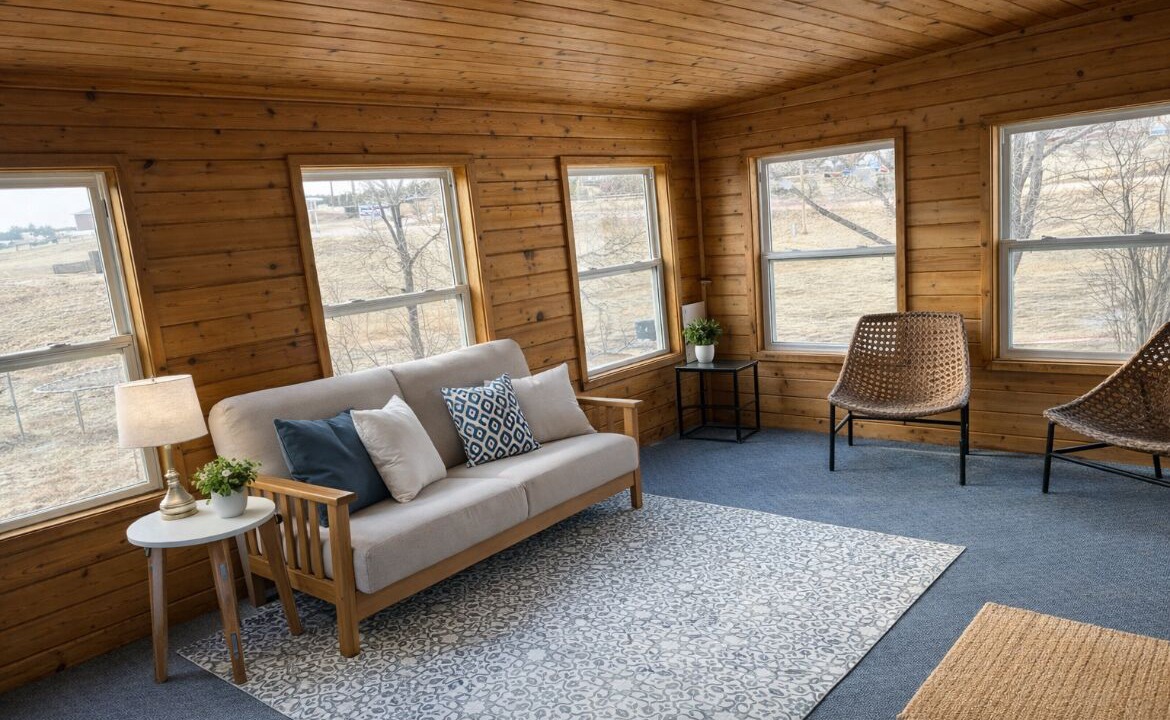 Photo of Livingroom in Peyton