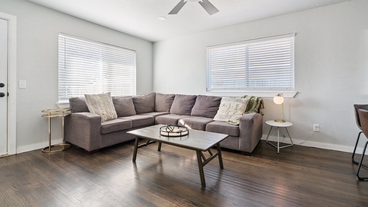 Photo of Livingroom in Central Oklahoma City
