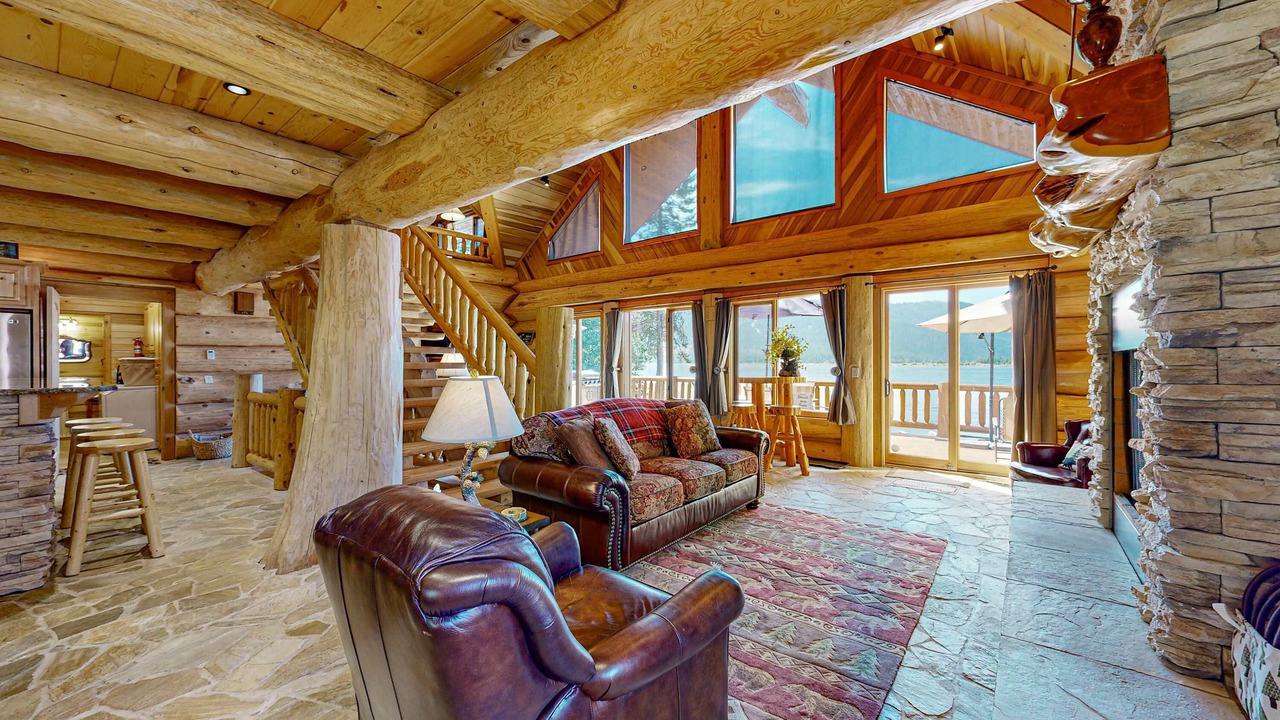 Photo of Livingroom in Tamarack Resort